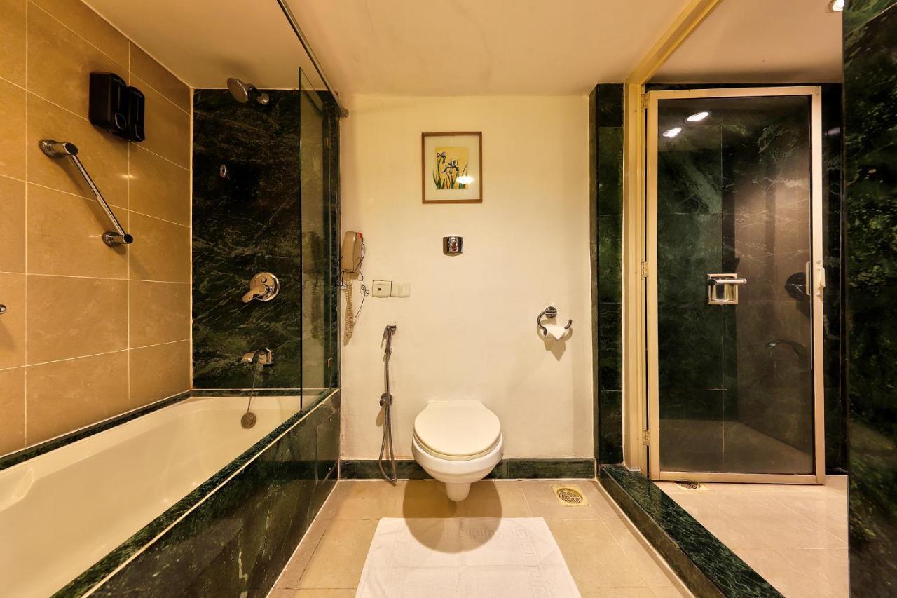 The Central Park Pune Extérieur photo