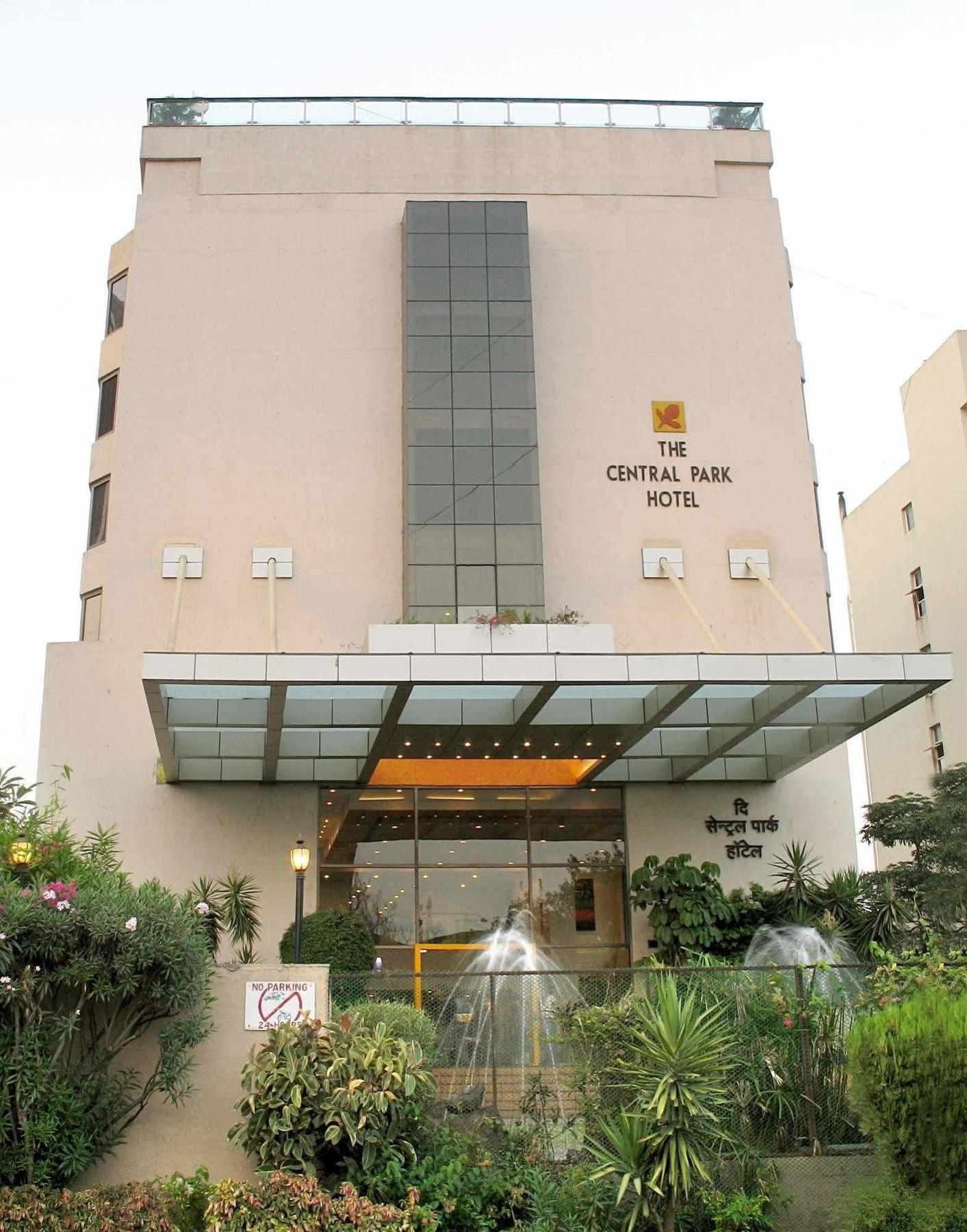 The Central Park Pune Extérieur photo